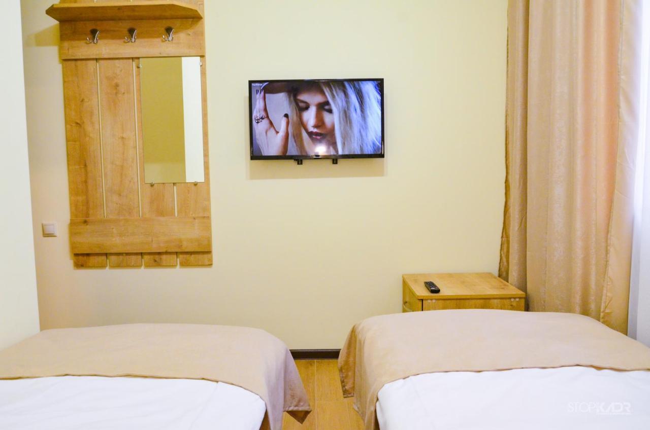 Asour Hotel Горис Екстериор снимка