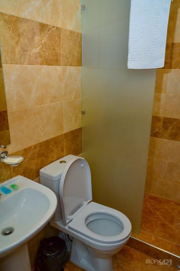 Asour Hotel Горис Екстериор снимка